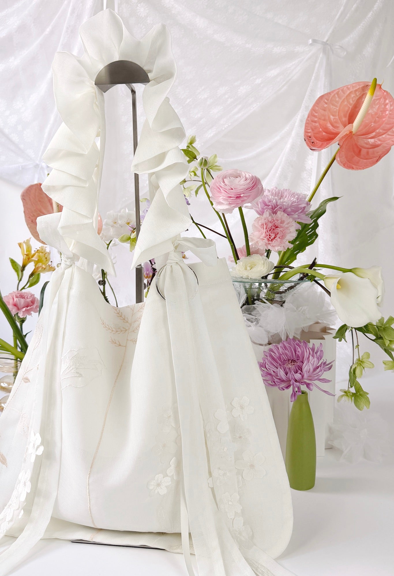 ALIYA TOTE - IVORY FLORAL