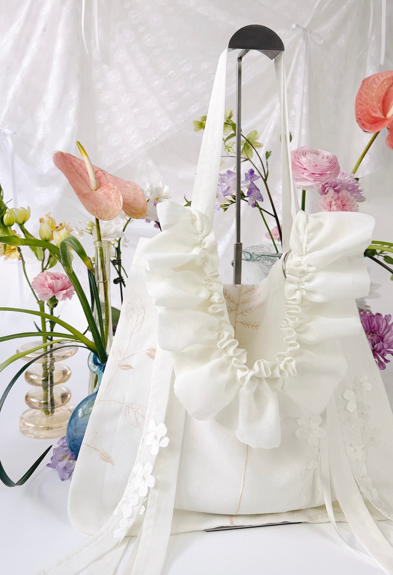 ALIYA TOTE - IVORY FLORAL