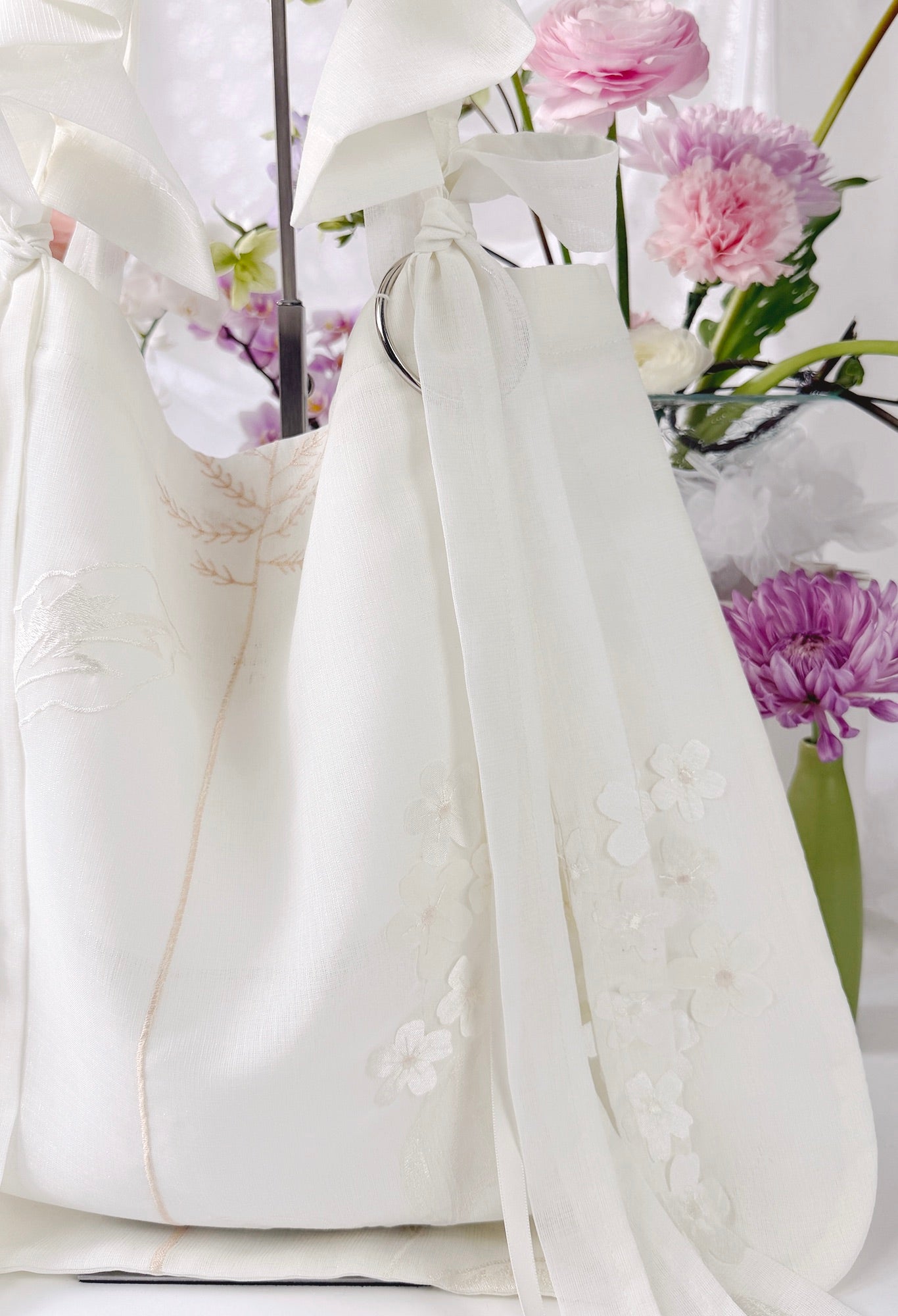 ALIYA TOTE - IVORY FLORAL