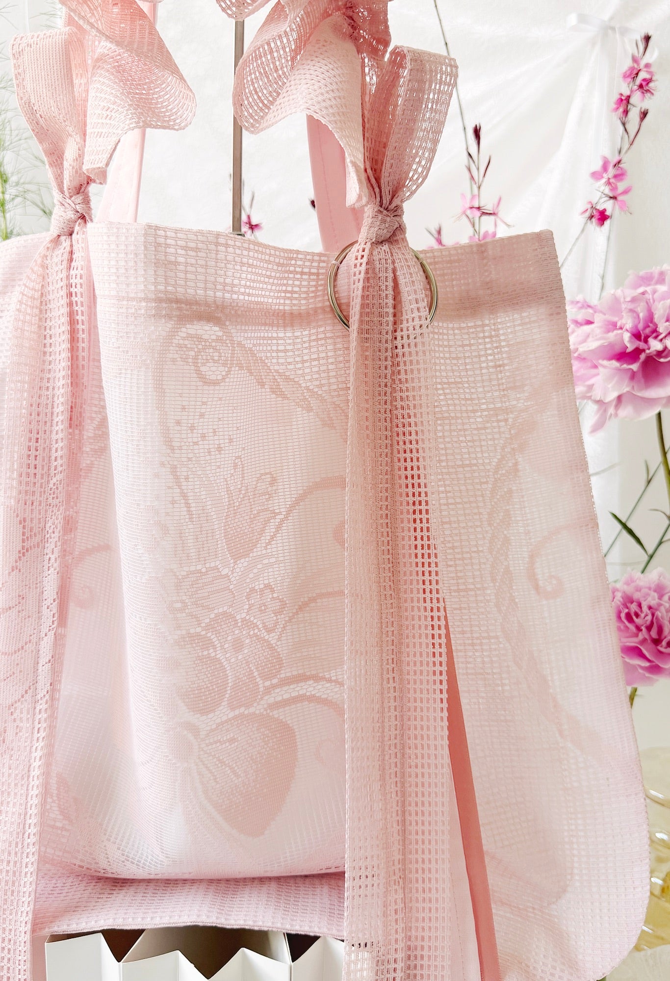 ALIYA TOTE - PINK LACE
