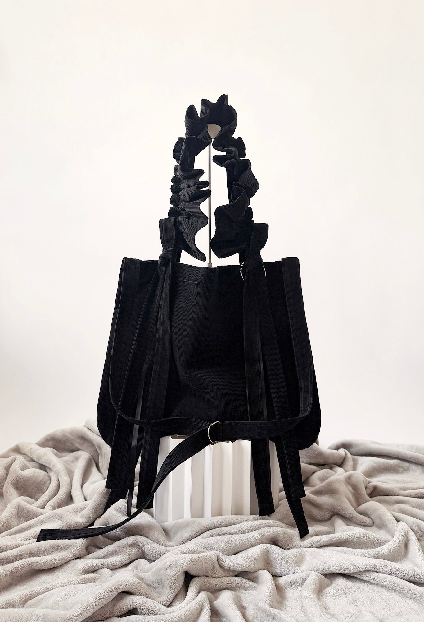 ALIYA CROSSBODY TOTE - BLACK CORDUROY