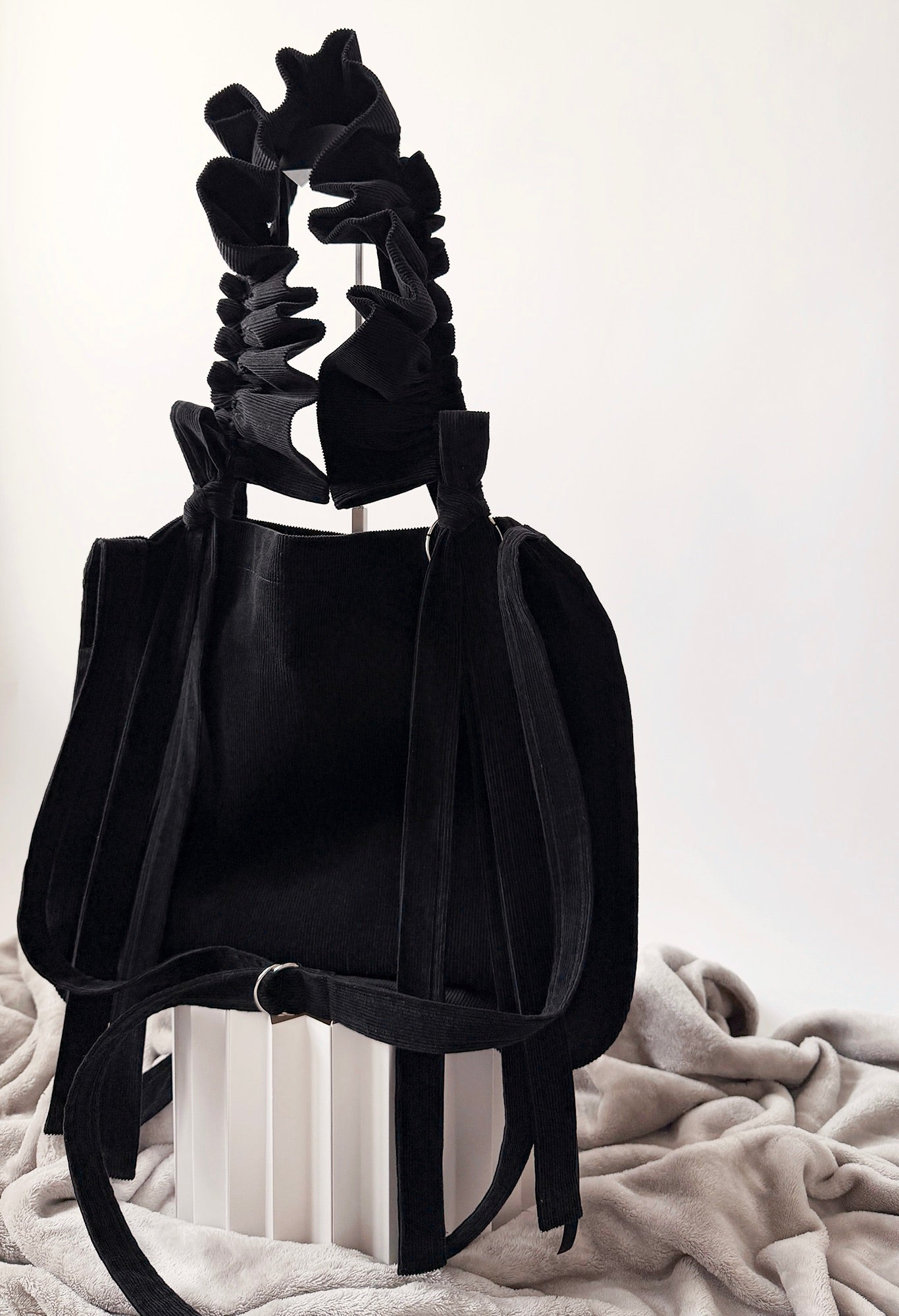 ALIYA CROSSBODY TOTE - BLACK CORDUROY