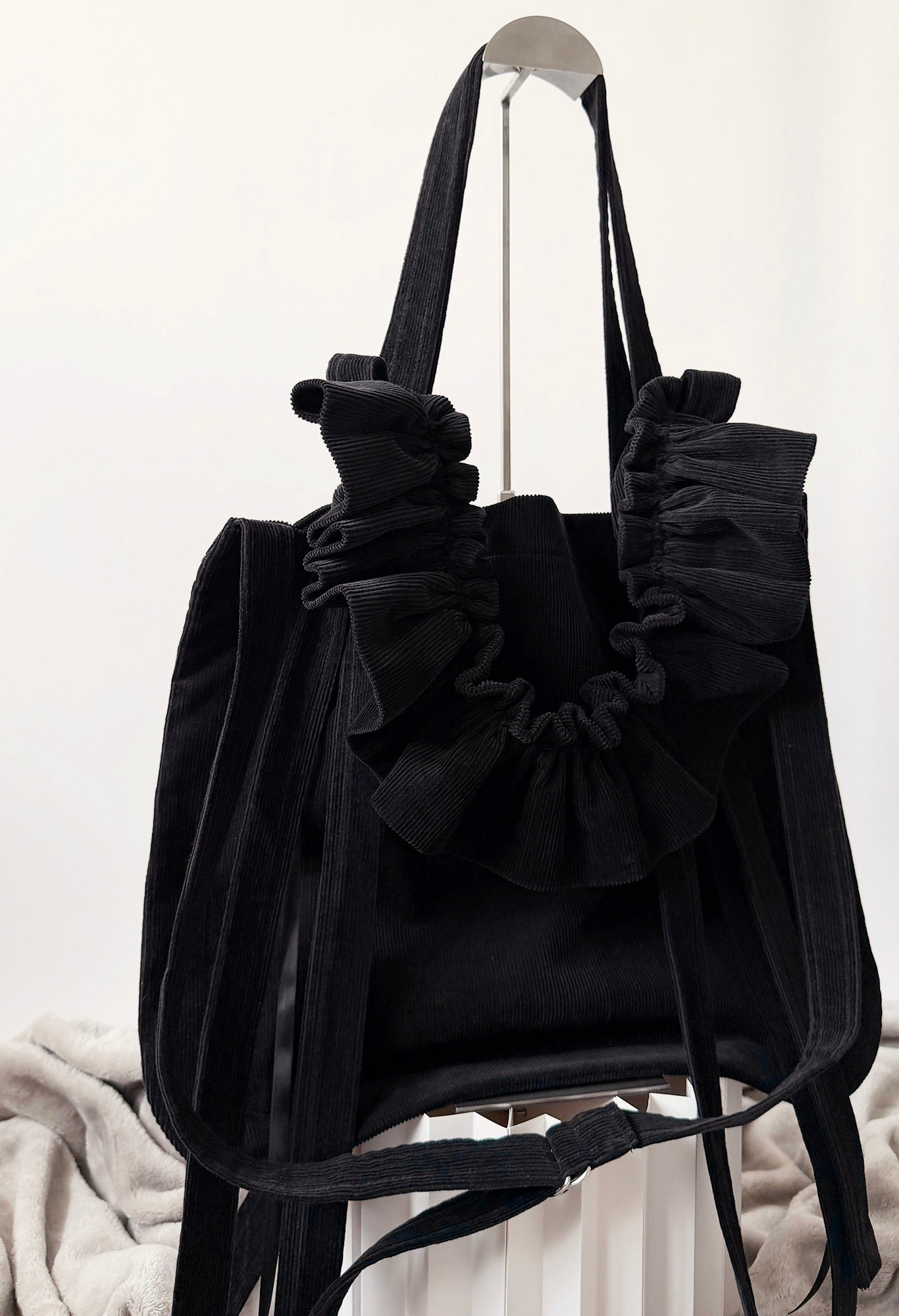 ALIYA CROSSBODY TOTE - BLACK CORDUROY