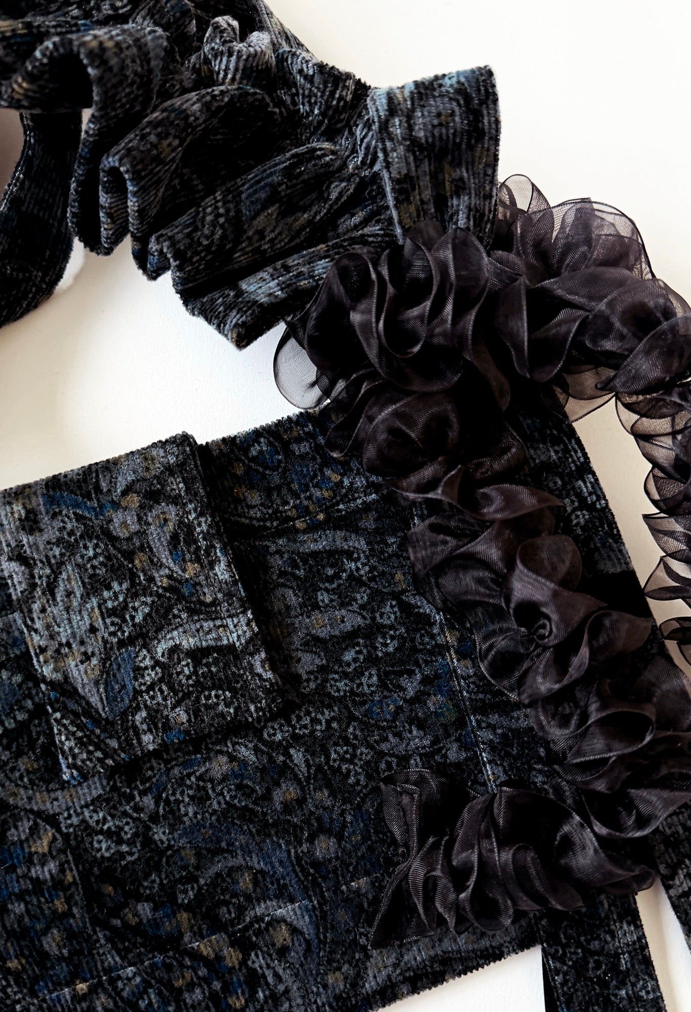 NAIA SHOULDER BAG - NAVY PAISLEY CORDUROY