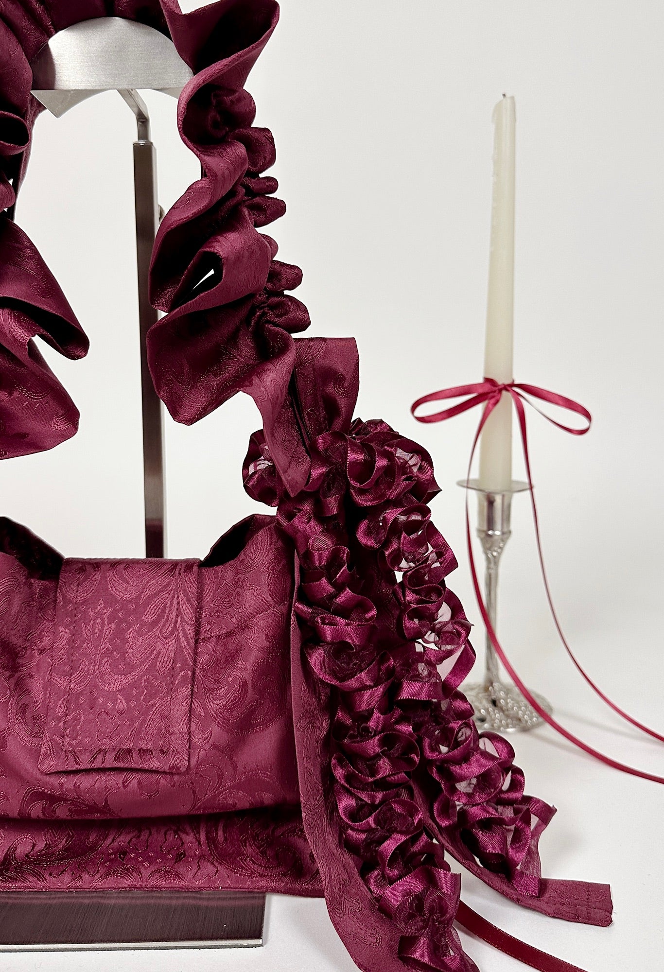 NAIA SHOULDER BAG - BURGUNDY DAMASK