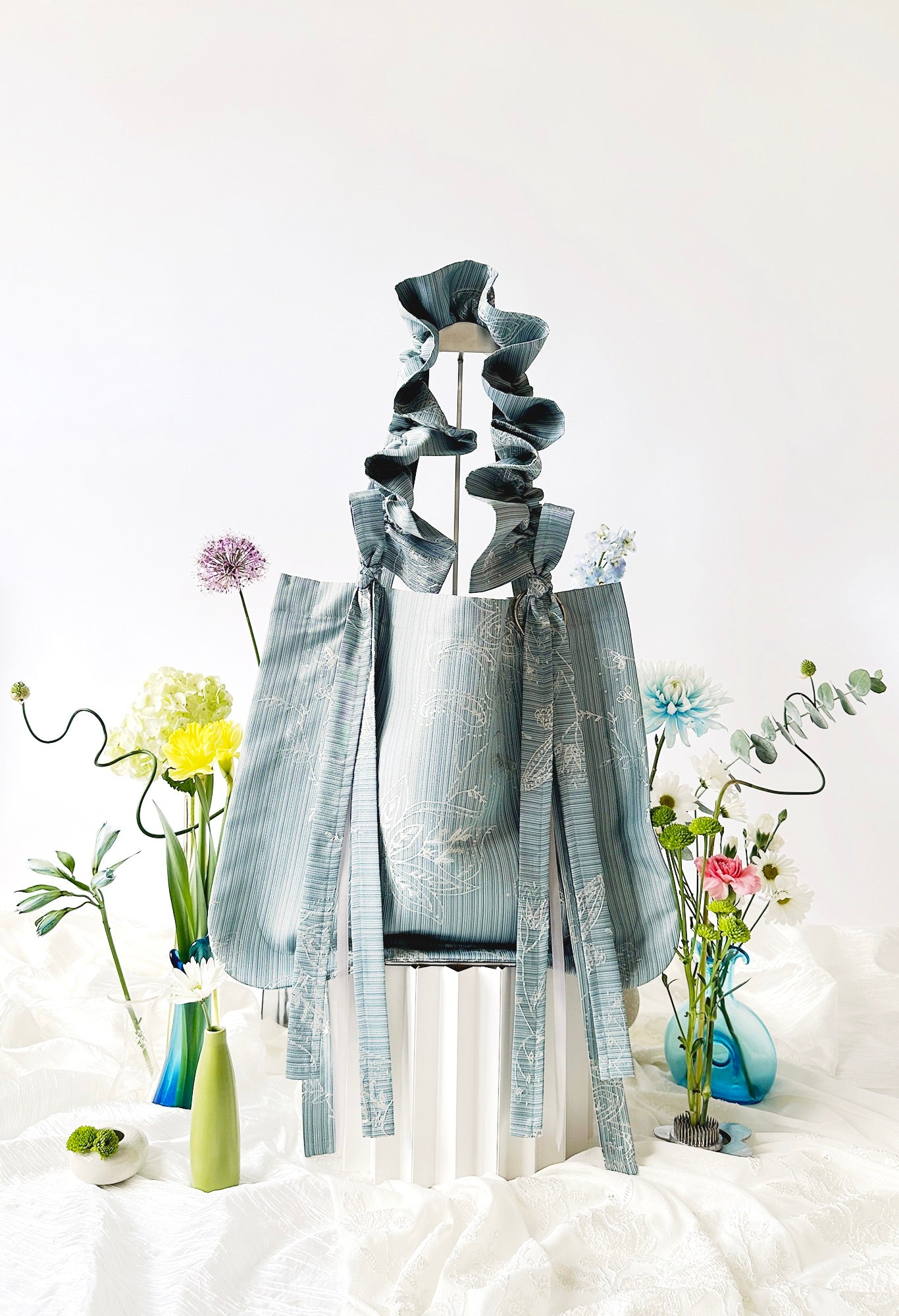 ALIYA TOTE BAG - BLUE FLORAL EMBROIDERED FAILLE