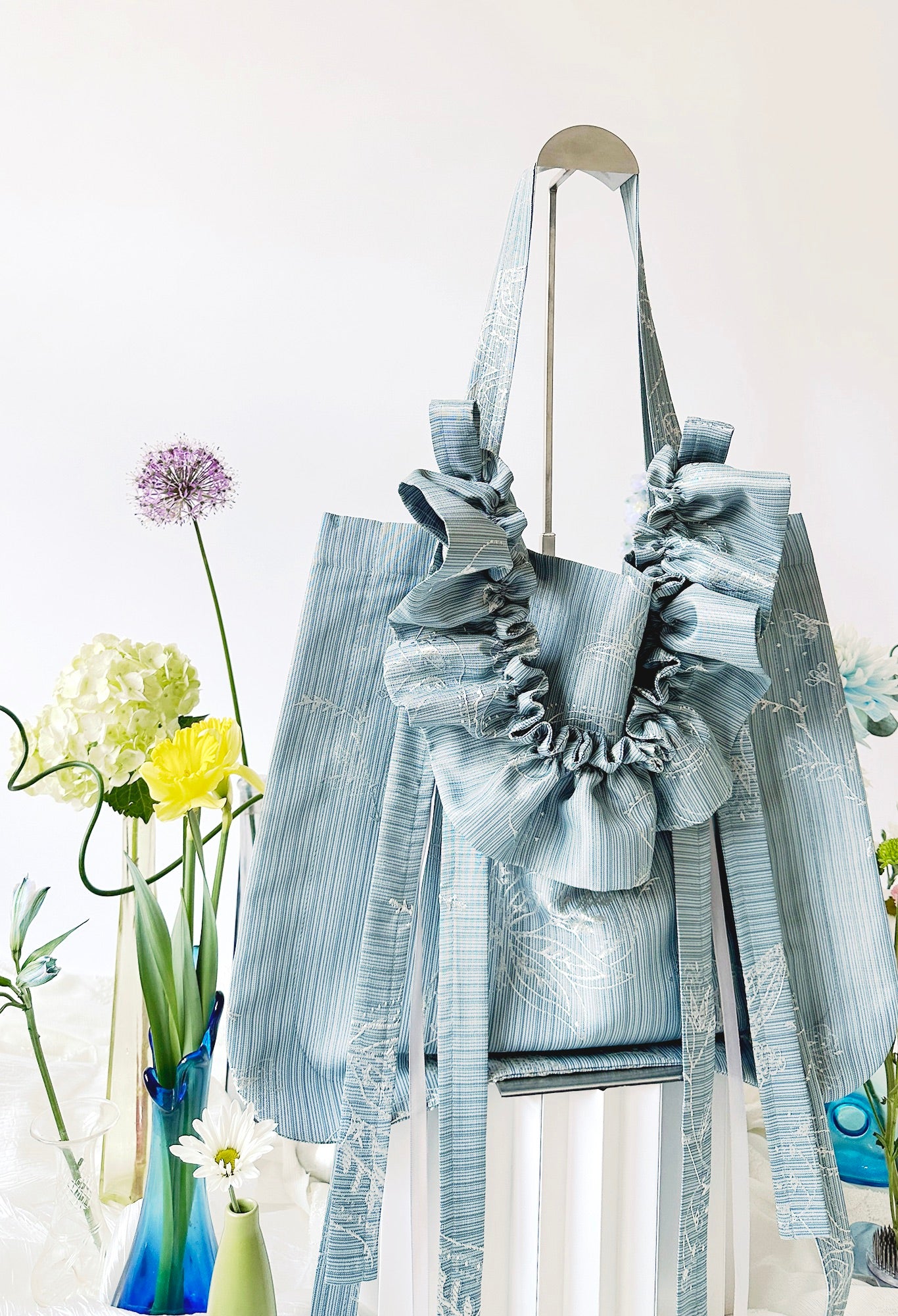 ALIYA TOTE BAG - BLUE FLORAL EMBROIDERED FAILLE