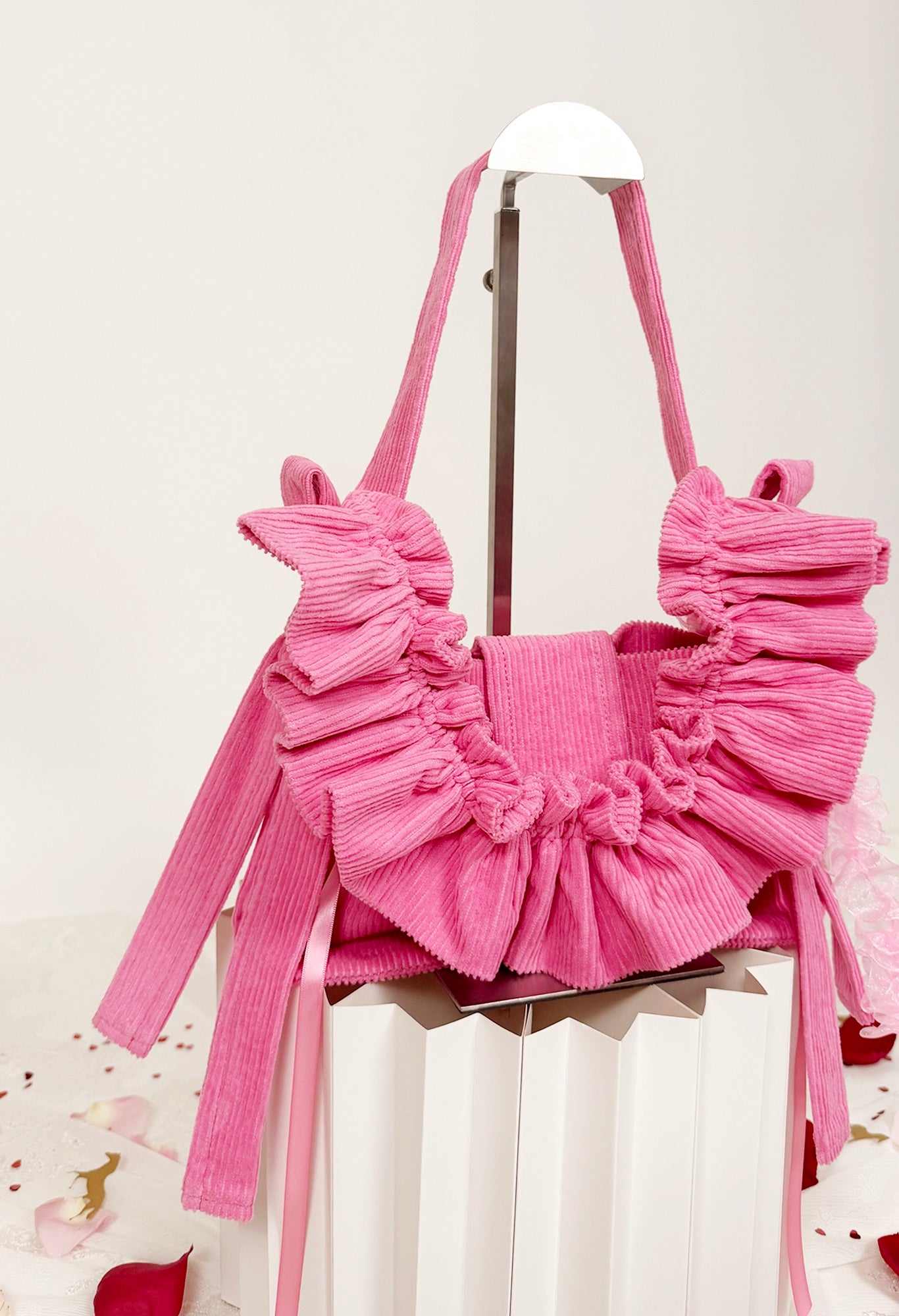 NAIA SHOULDER BAG - BUBBLEGUM PINK CORDUROY