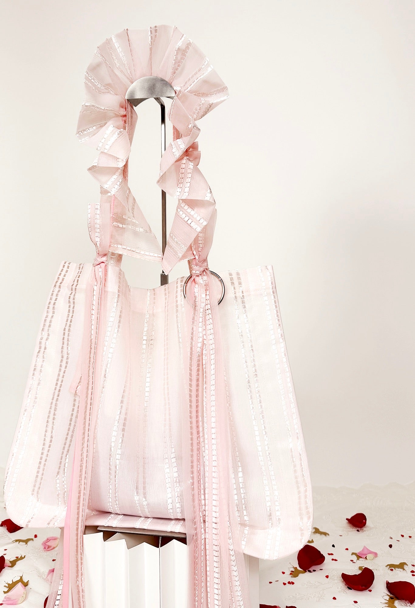 ALIYA TOTE - PINK STRIPED MESH