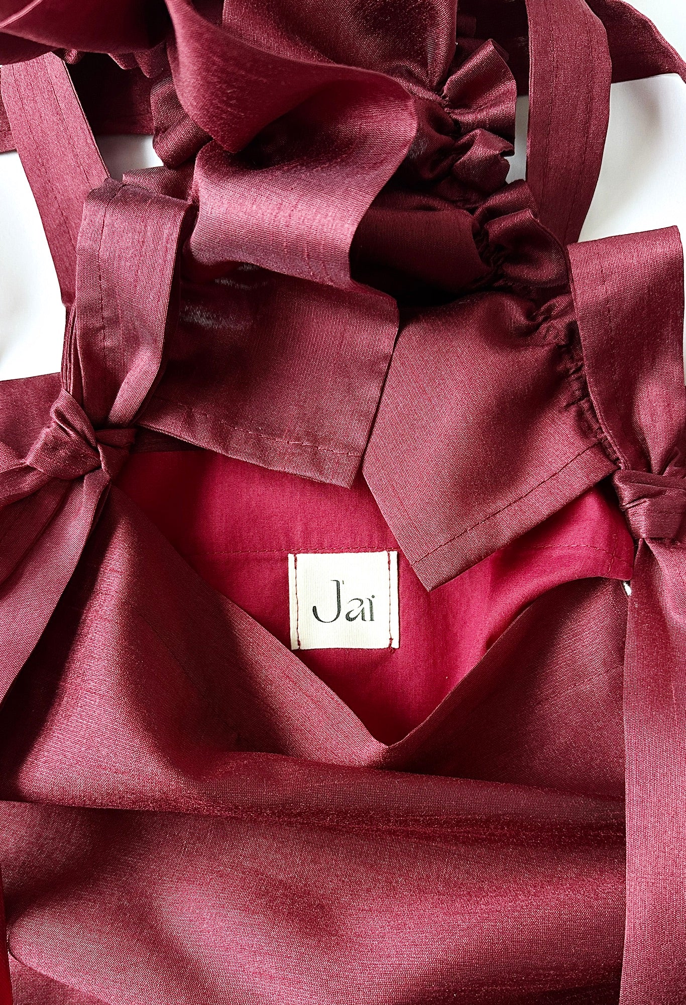 ALIYA TOTE BAG - BURGUNDY TAFFETA