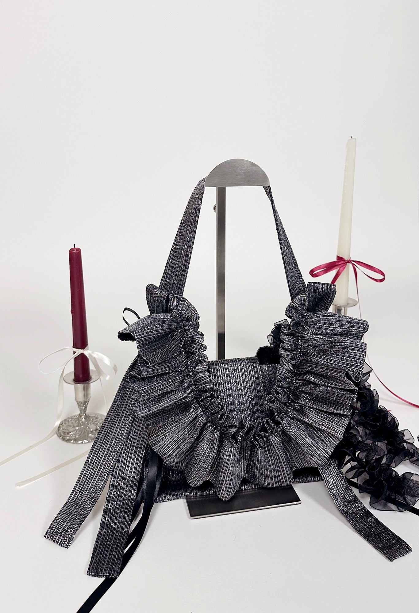 NAIA SHOULDER BAG - BLACK/SILVER LUREX