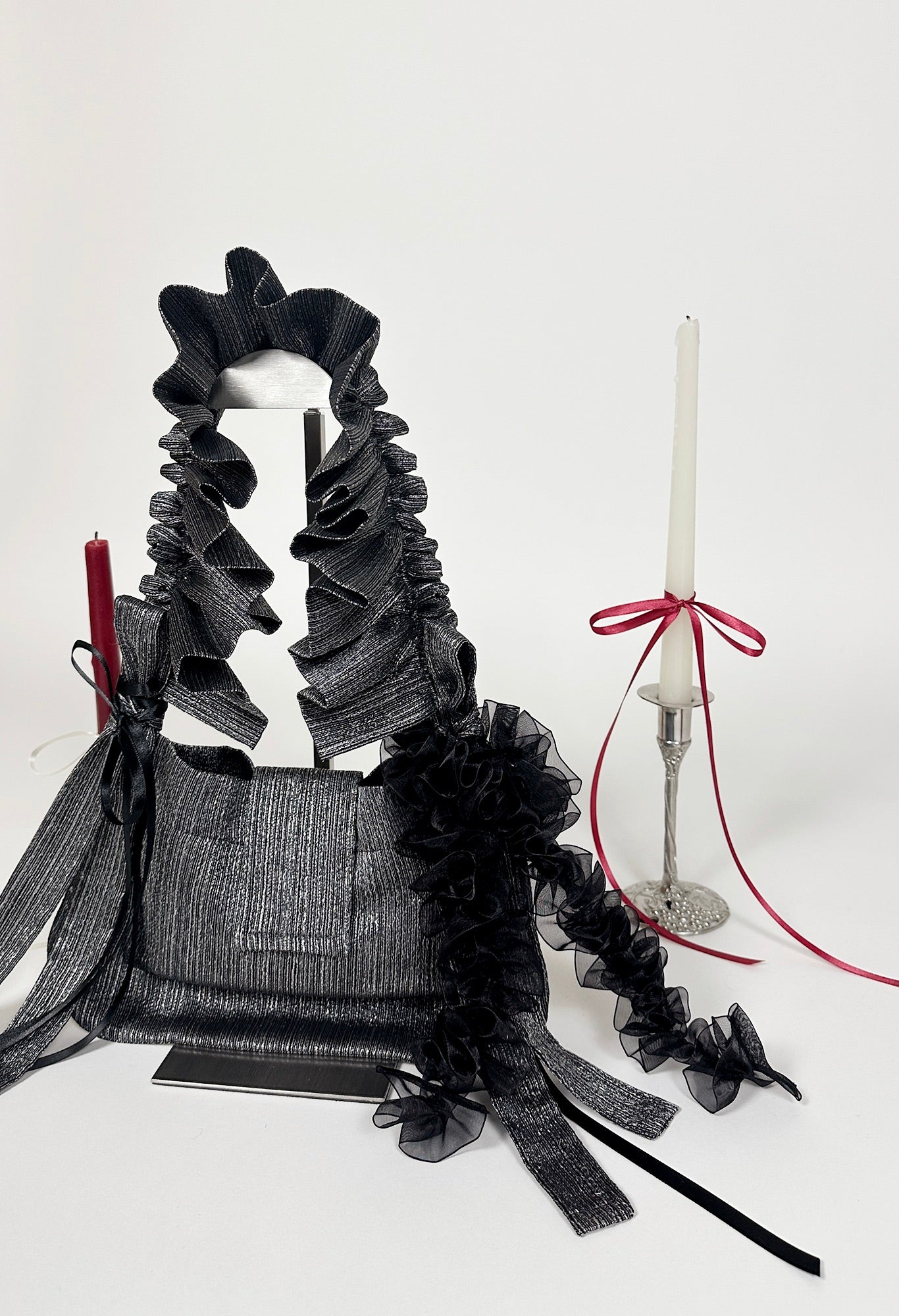 NAIA SHOULDER BAG - BLACK/SILVER LUREX