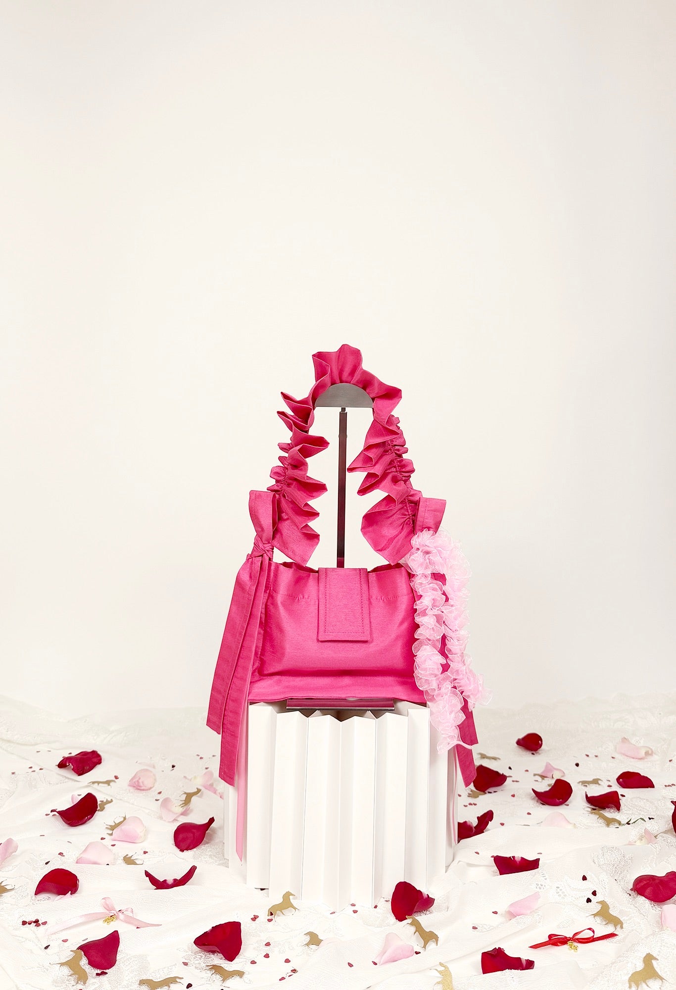 NAIA SHOULDER BAG - BARBIE PINK TAFFETA