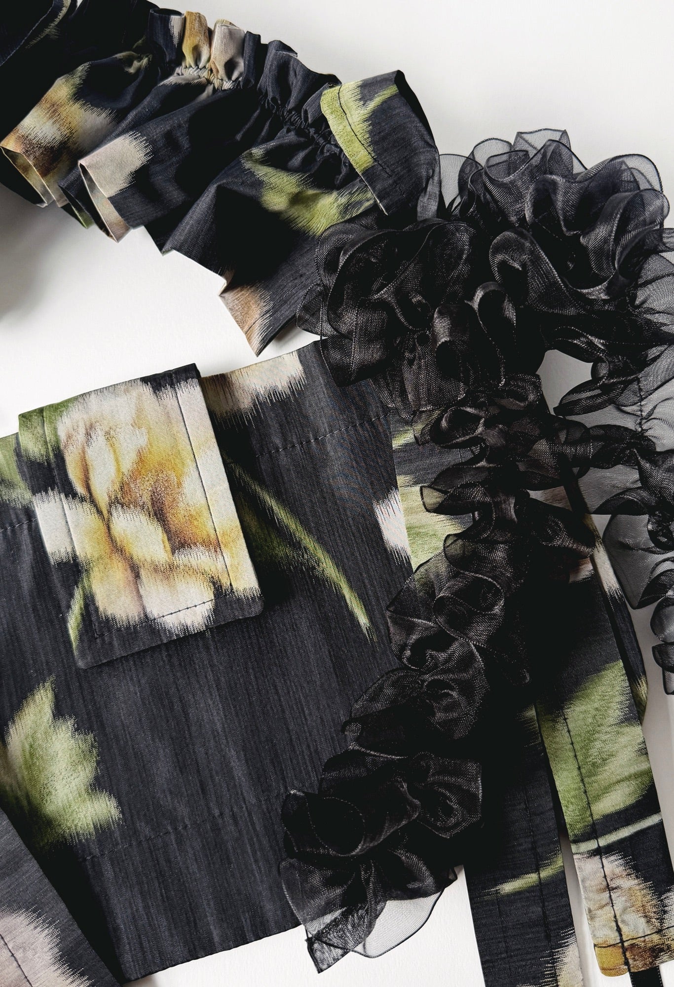 NAIA SHOULDER BAG - BLACK PRINT TAFFETA