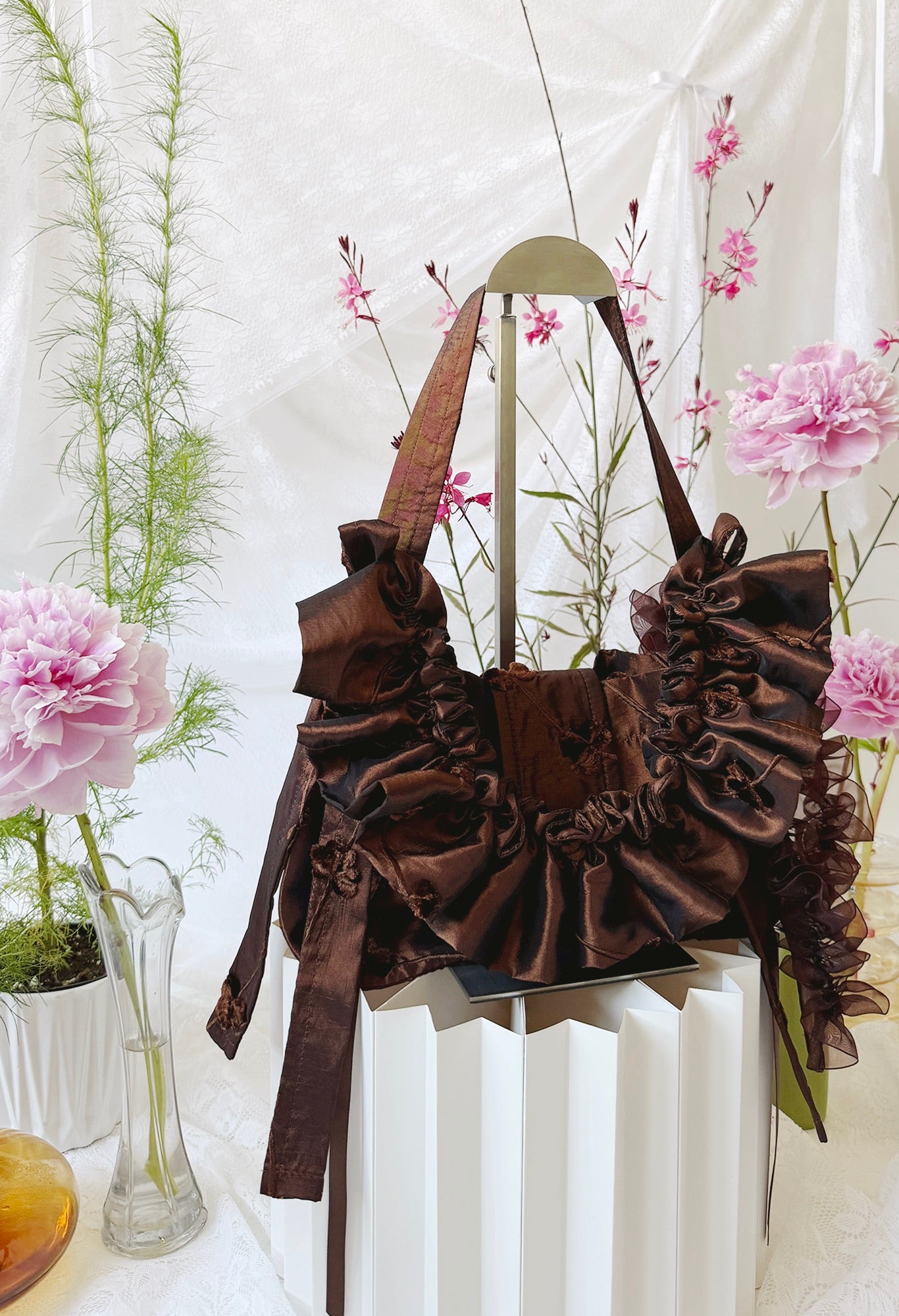 NAIA SHOULDER BAG - BROWN TAFFETA