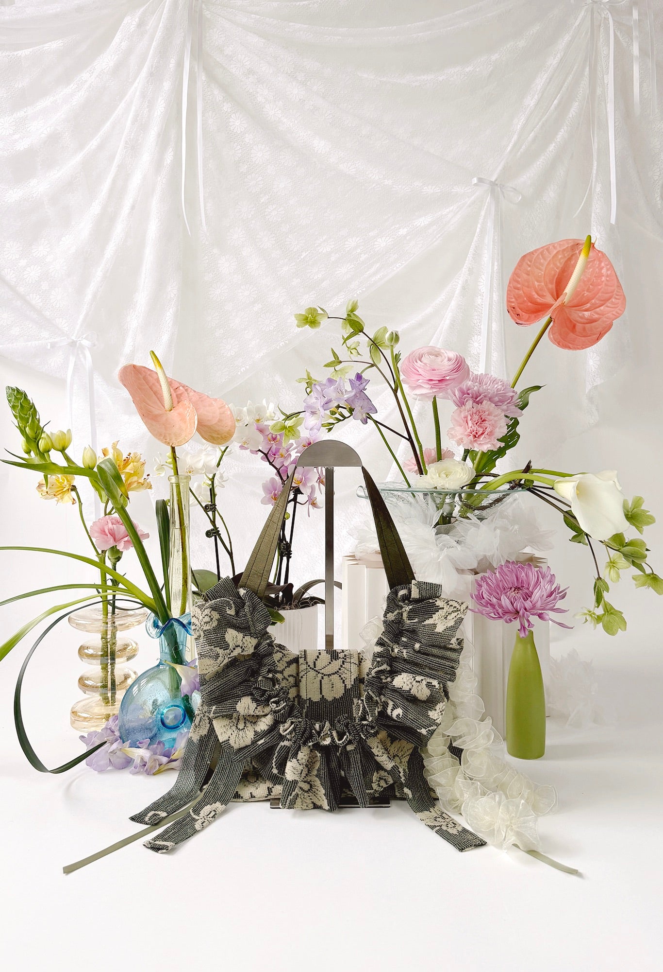 NAIA SHOULDER BAG - GREEN LACE
