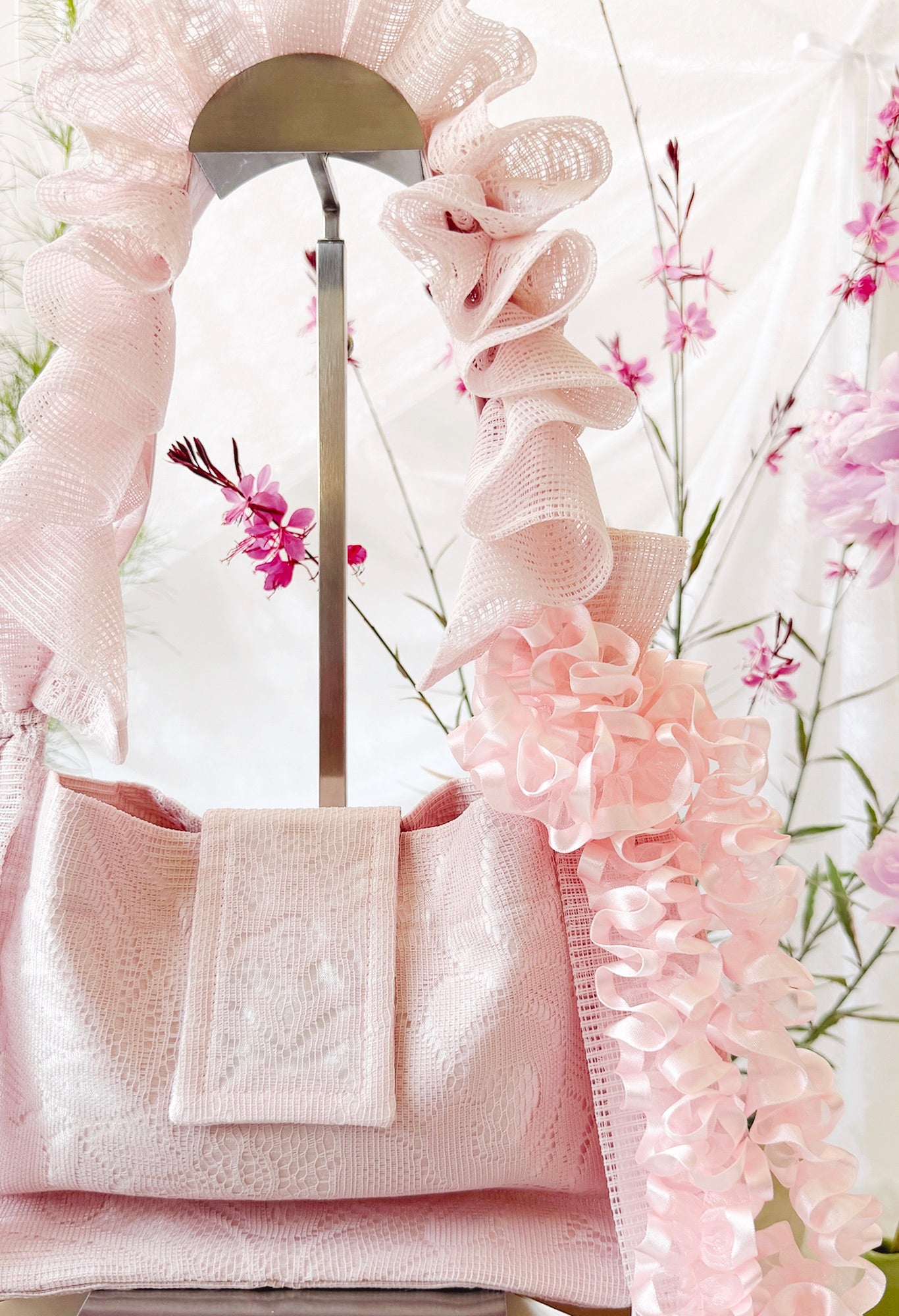 NAIA SHOULDER BAG - PINK LACE