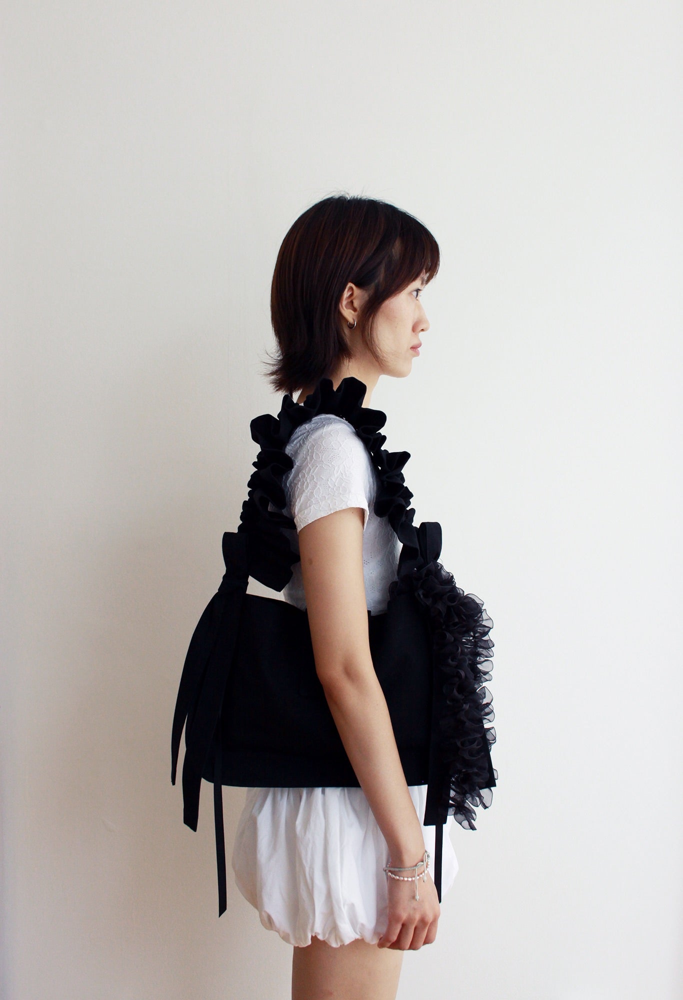 OVERSIZED NAIA SHOULDER BAG