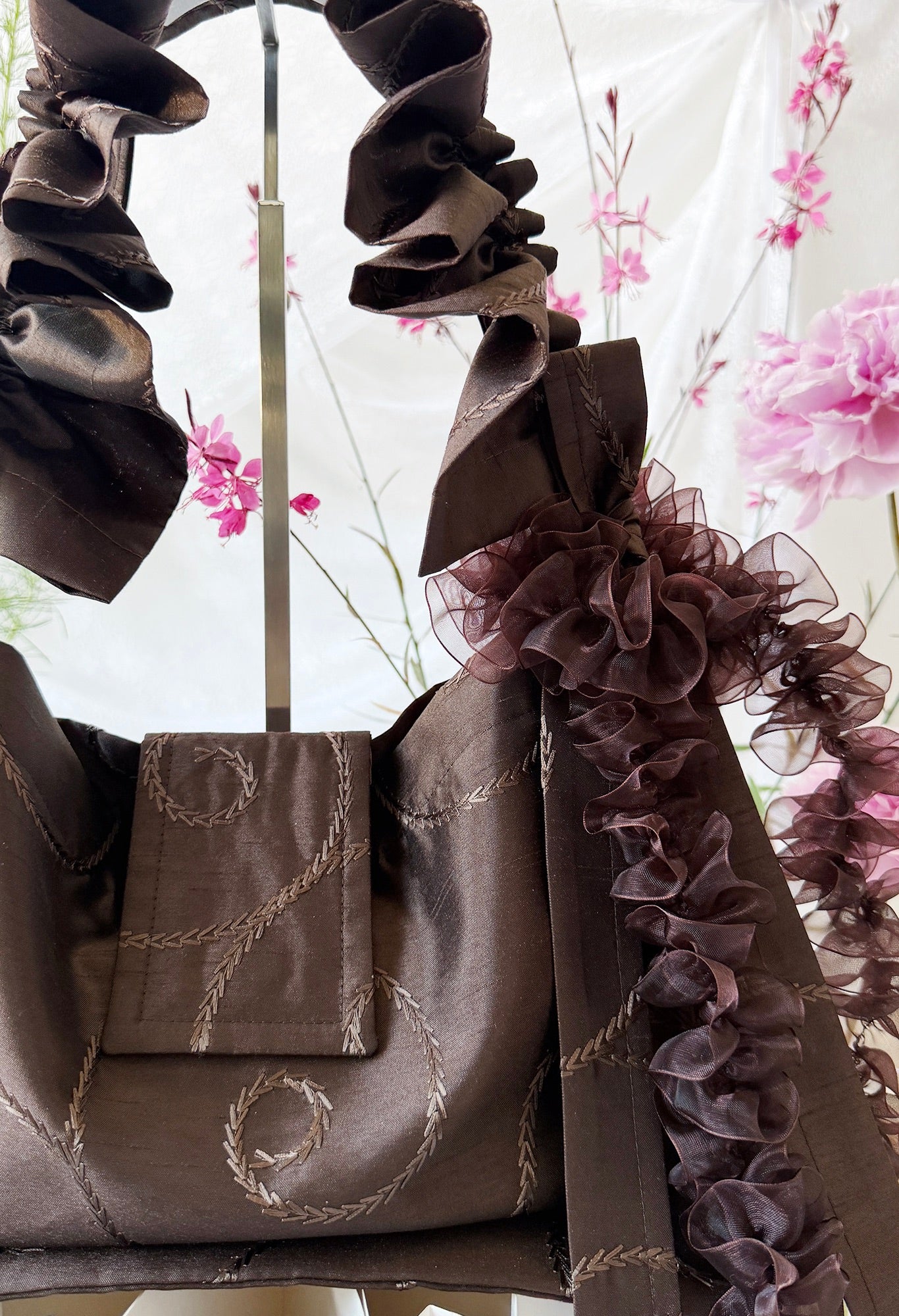 OVERSIZED NAIA SHOULDER BAG - BROWN TAFFETA