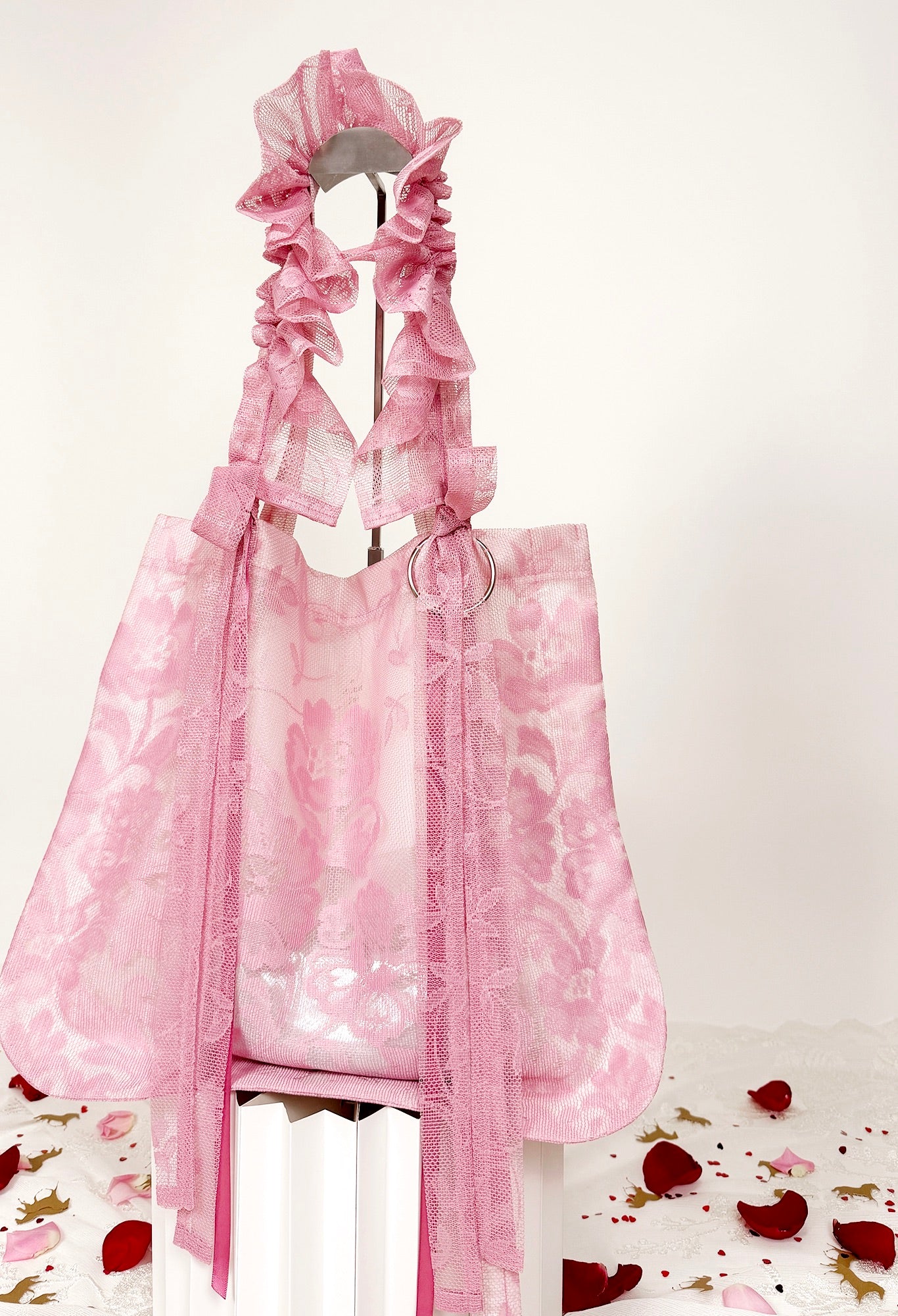 ALIYA TOTE - ANTIQUE PINK LACE