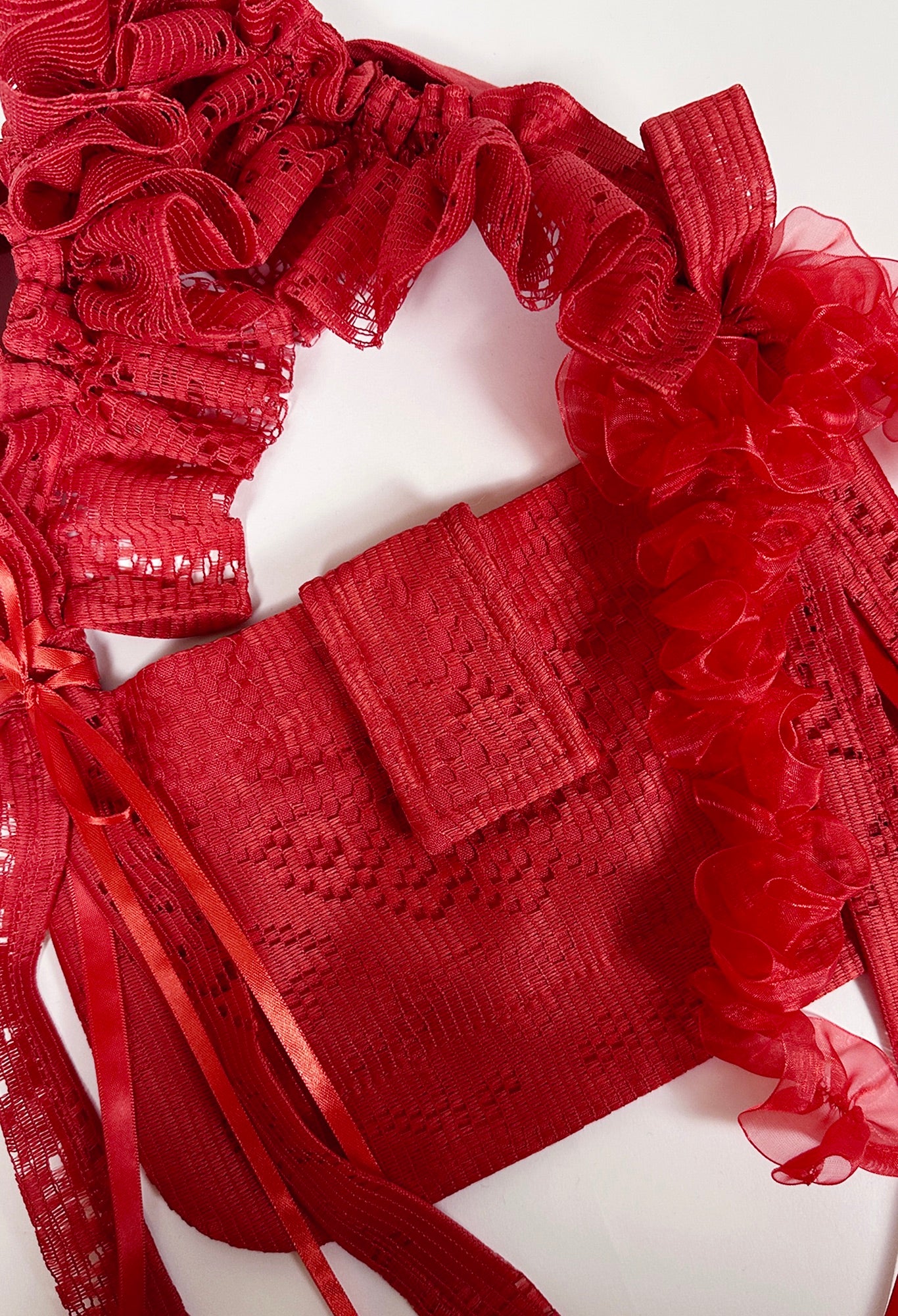 NAIA SHOULDER BAG - BRIGHT RED LACE