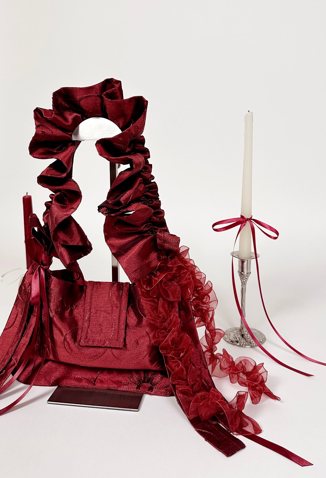 NAIA SHOULDER BAG - RED TAFFETA