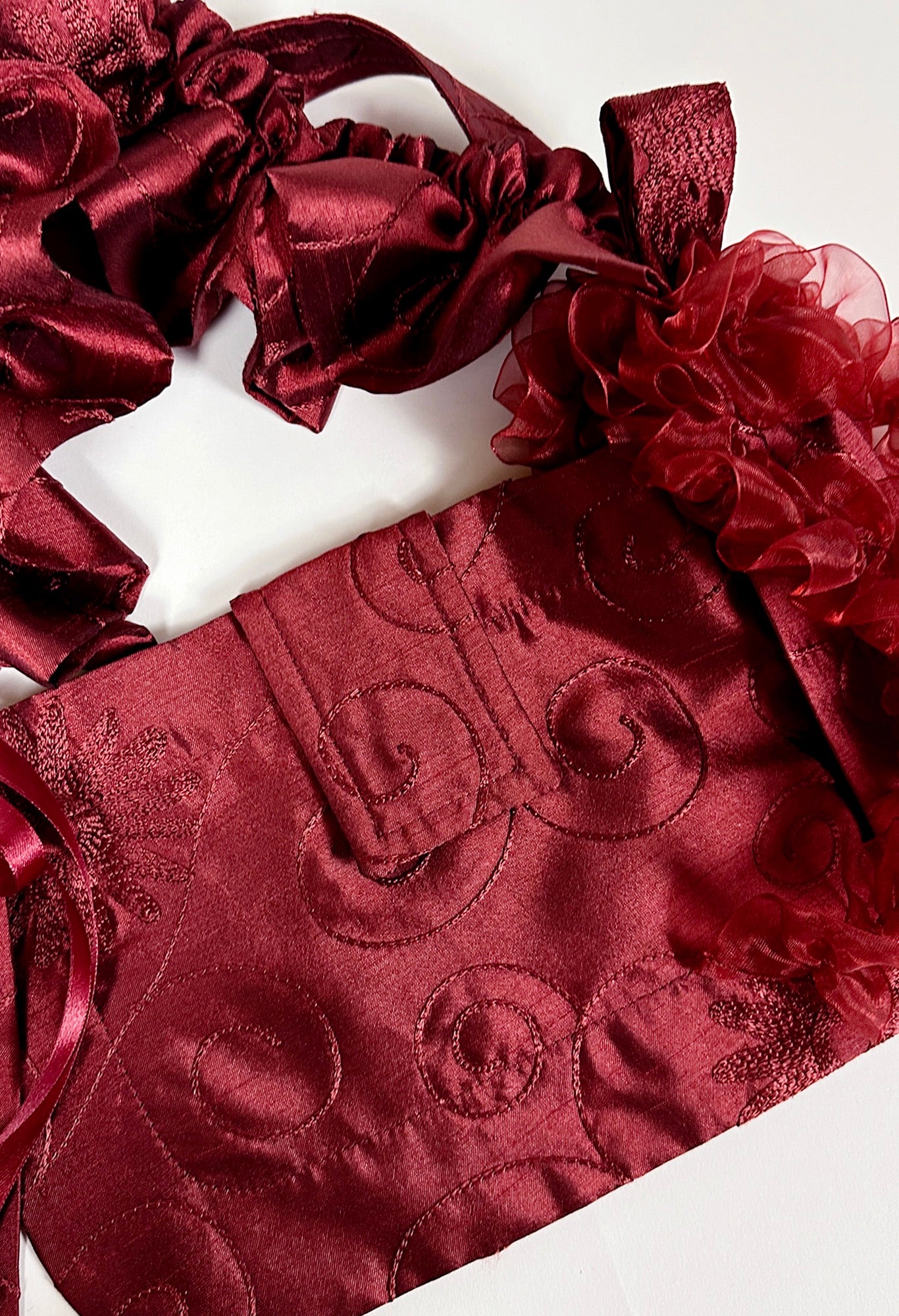 NAIA SHOULDER BAG - RED TAFFETA