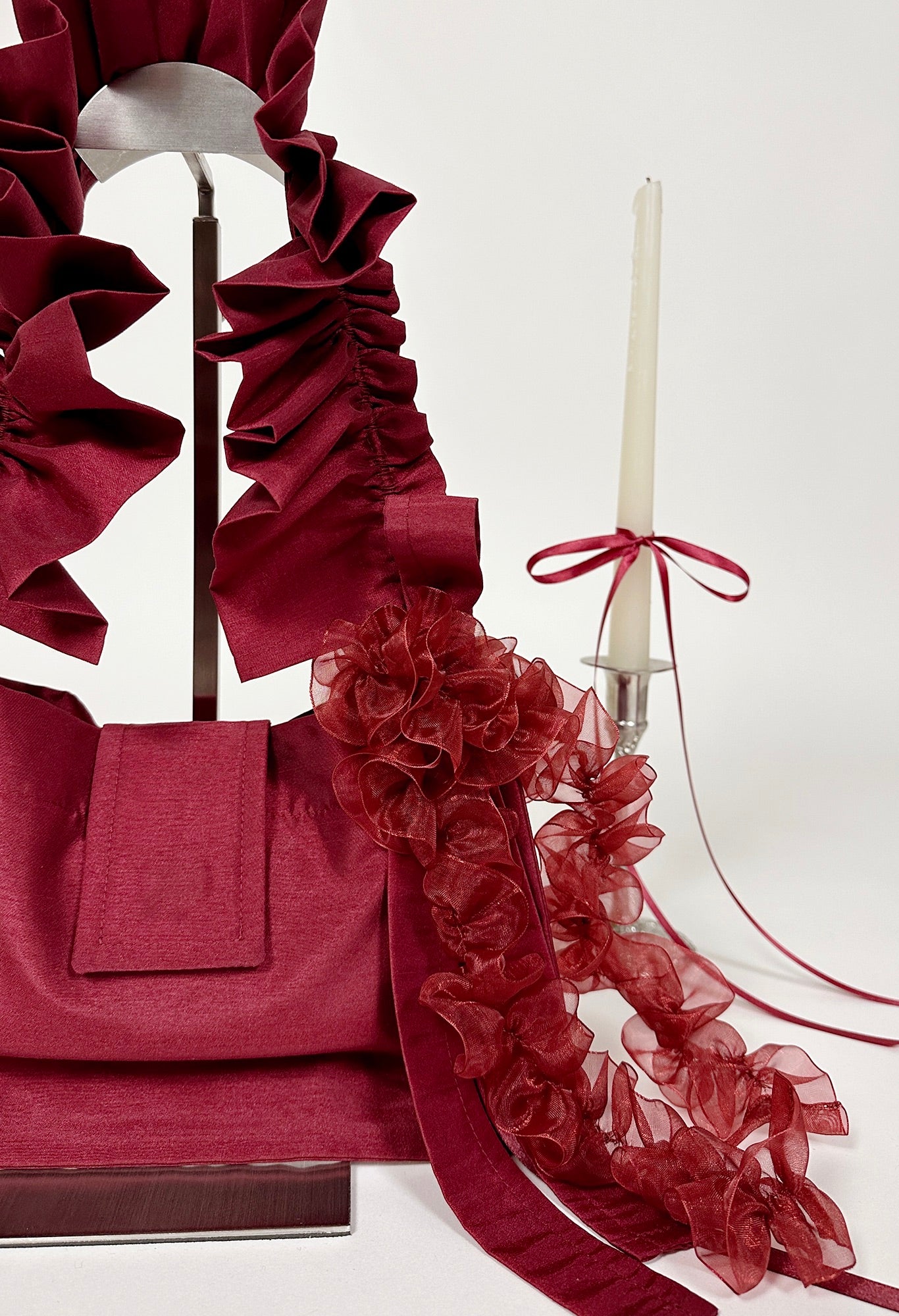 NAIA SHOULDER BAG - CHERRY TAFFETA