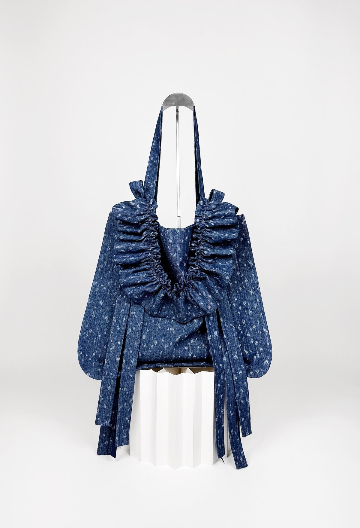 ALIYA TOTE - INDIGO CHAMBRAY